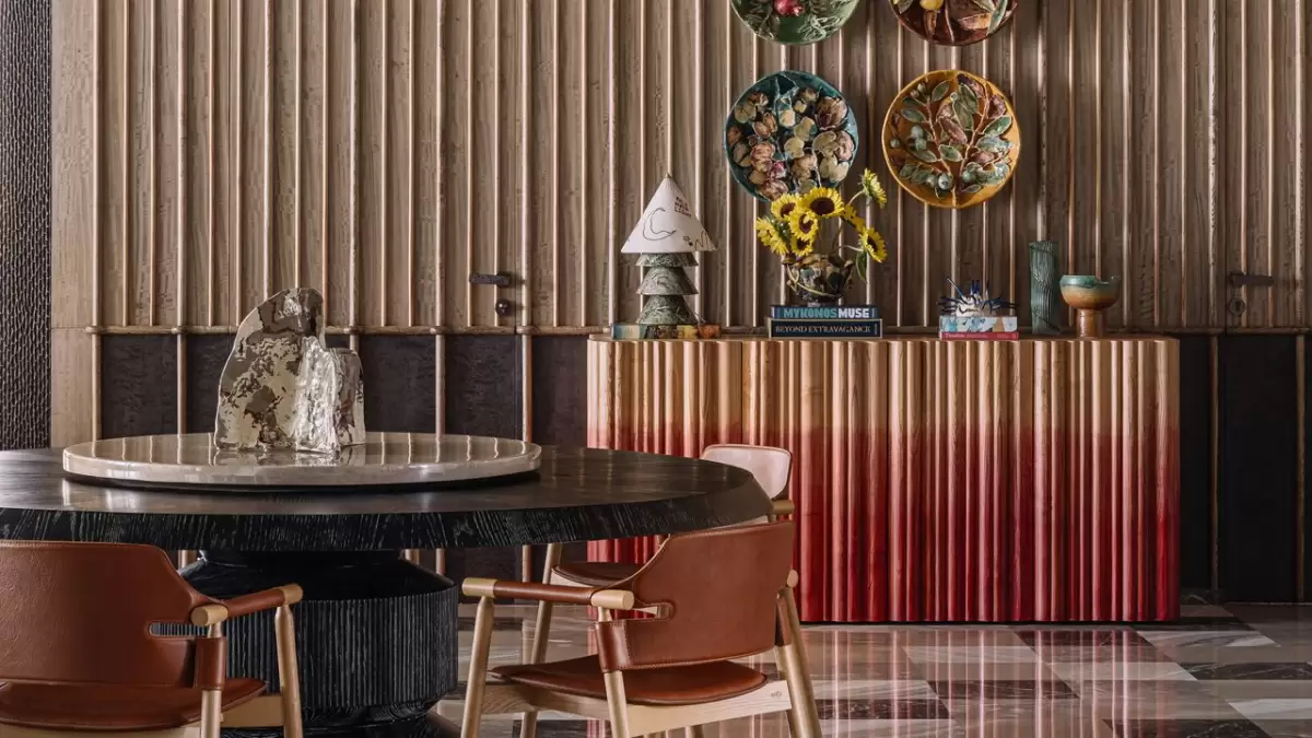 A Kolkata Home Reimagines Wood in 50 Shades of Craft and Couture